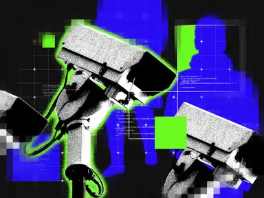 Drei Überwachungskameras mit digitalen Effekten, Textfragmente und Silhouetten in Blau und Grün im Hintergrund, symbolisieren Datensicherheit.