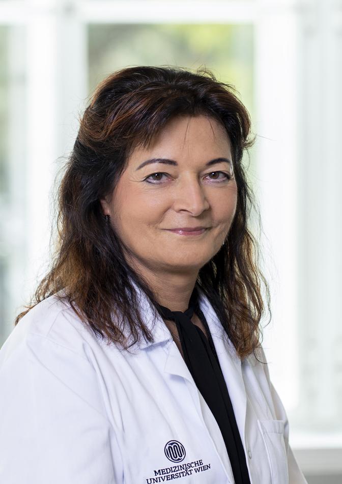 Ein Foto von Mariann Gyöngyösi.