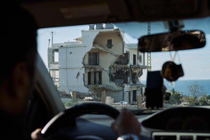 Auch ein Jahr nach Kriegsende ist im Südlibanon vom Wiederaufbau nicht viel zu bemerken.